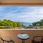 Hotel A Good Life Utopia Family