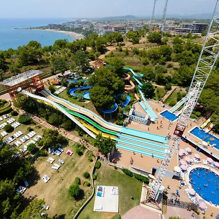 A Good Life Utopia Family ホテル アランヤ