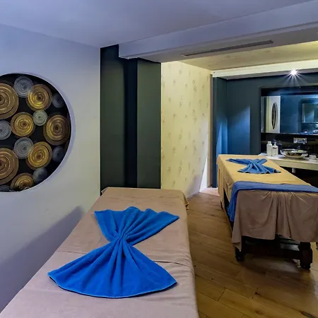 ホテル A Good Life Utopia Family 5*