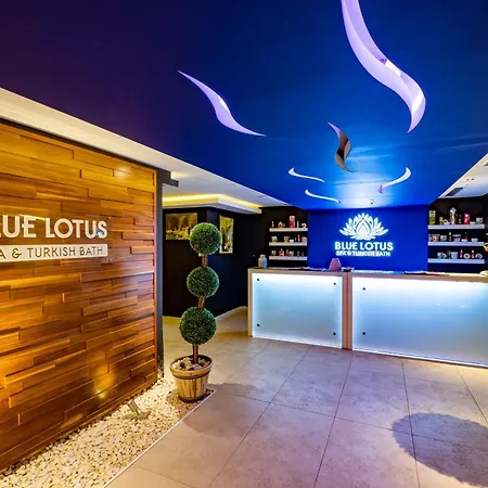 Otel A Good Life Utopia Family