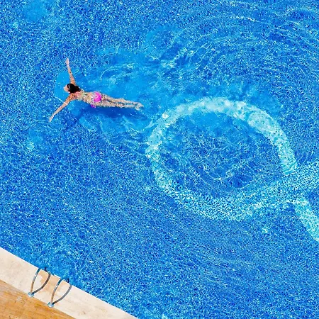 A Good Life Utopia Family アランヤ