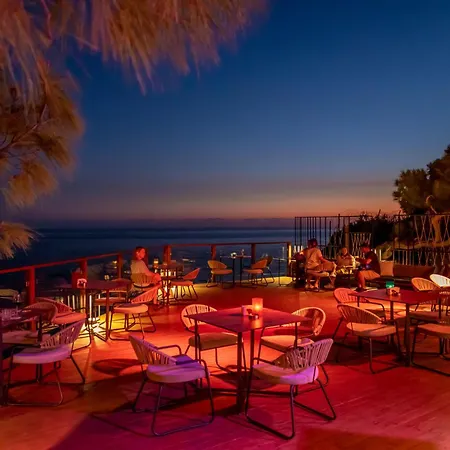 A Good Life Utopia Family アランヤ