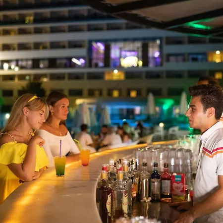 A Good Life Utopia Family 5* アランヤ