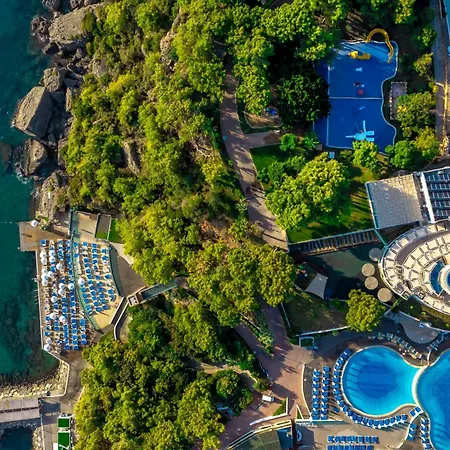 A Good Life Utopia Family 酒店 阿拉尼亚