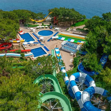 A Good Life Utopia Family 5* 阿拉尼亚